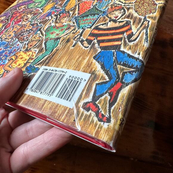 Vintage 1994 Carnavalia! African-Brazilian Folklore & Crafts Hardcover Book - Picture 13 of 14